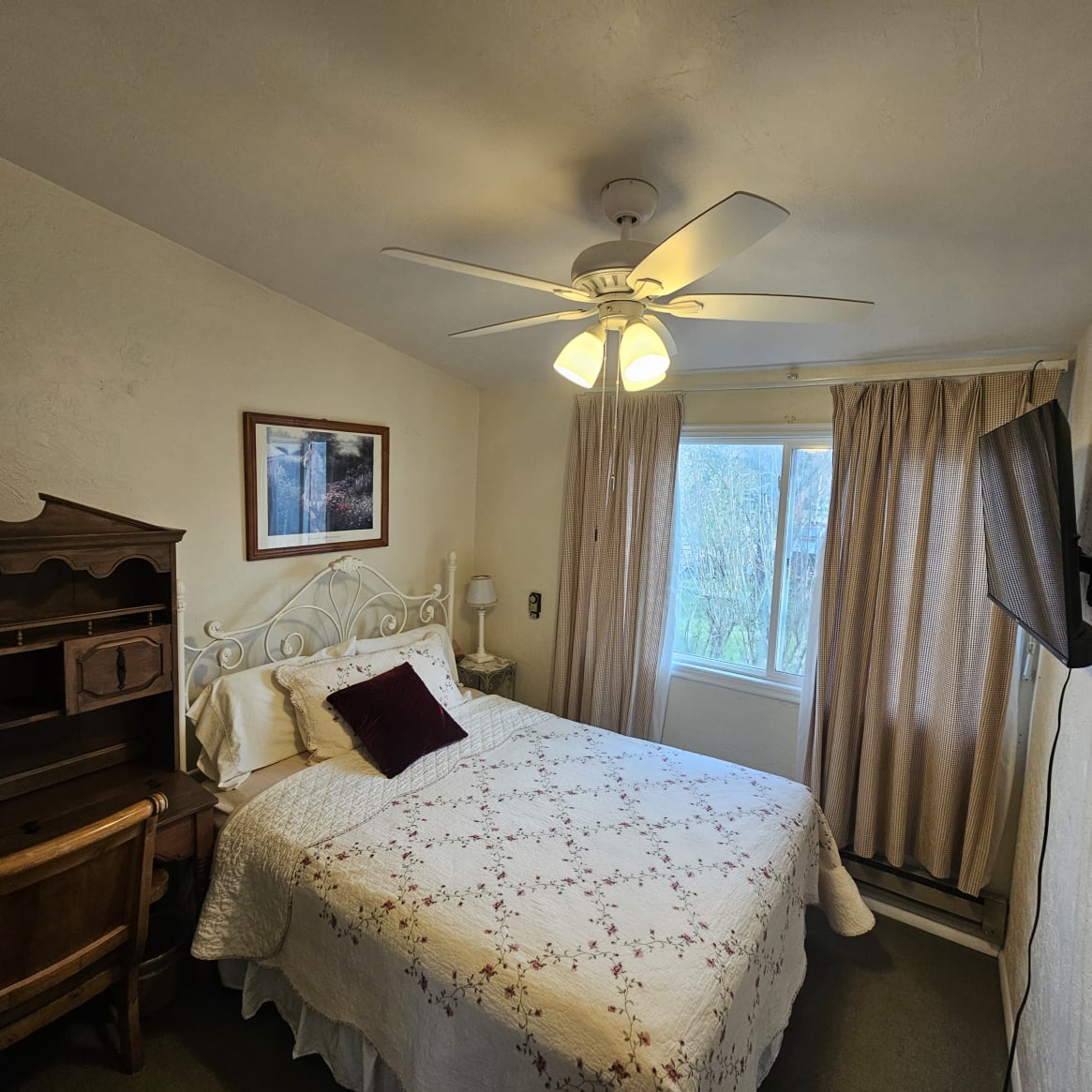 Woodland Farmhouse Inn